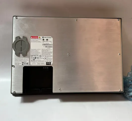 2711P-T12W22D8S Allen-Bradley PanelView Plus 7 Standard Operator Terminal