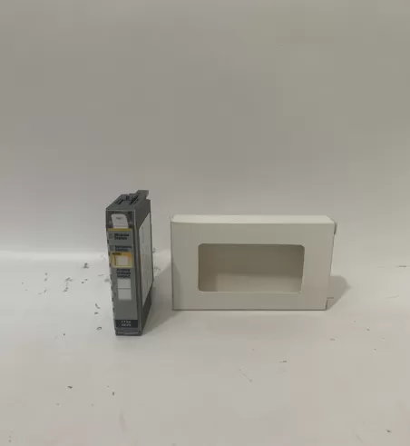 1734-OE2V Allen-Bradley power module