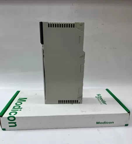 140CPU67160S SCHNEIDER Shunfeng package