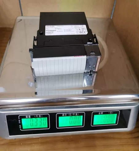 1761-L32BWA Allen-Bradley