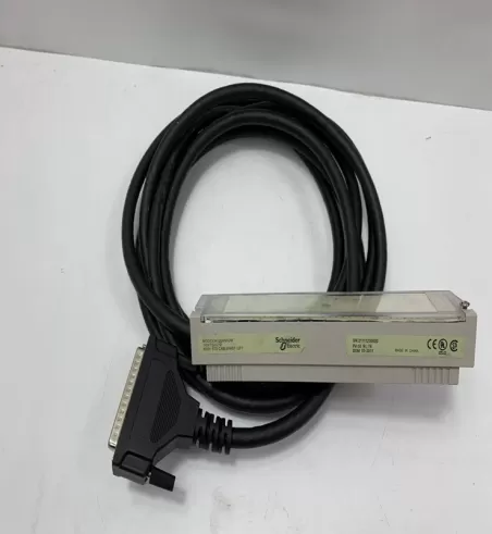 140XTS00212 SCHNEIDER