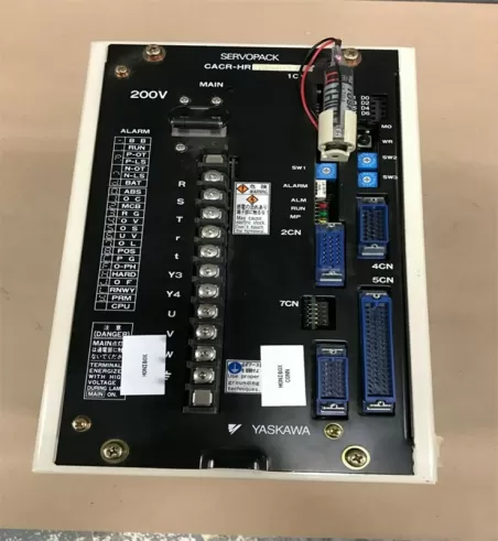 SGDV-1R9D11A YASKAWA