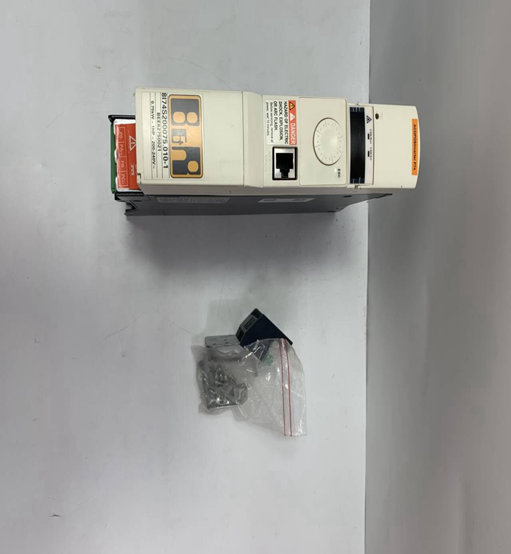 8I74S200075.010-1 B&R