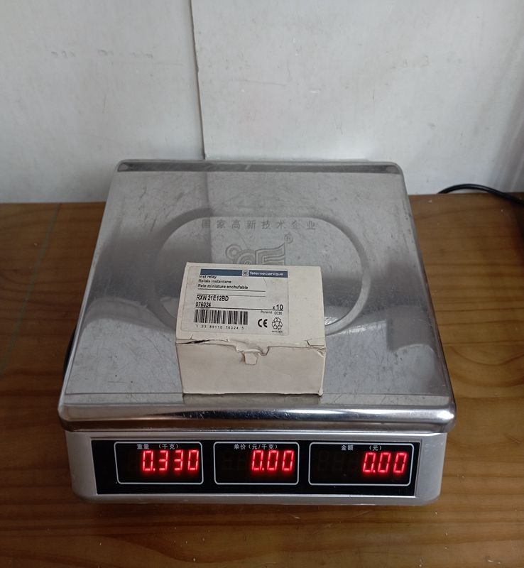 RXN 21E12BD Telemecanique