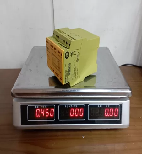 PZE 9 24VDC 8N/O 1N/C Pilz