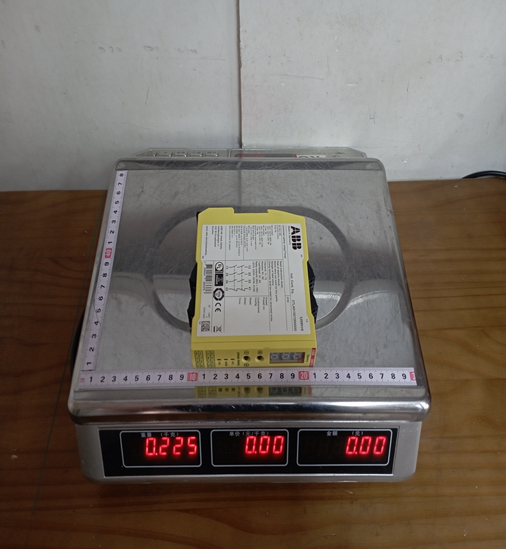 2TLA010070R0000 ABB Bailey