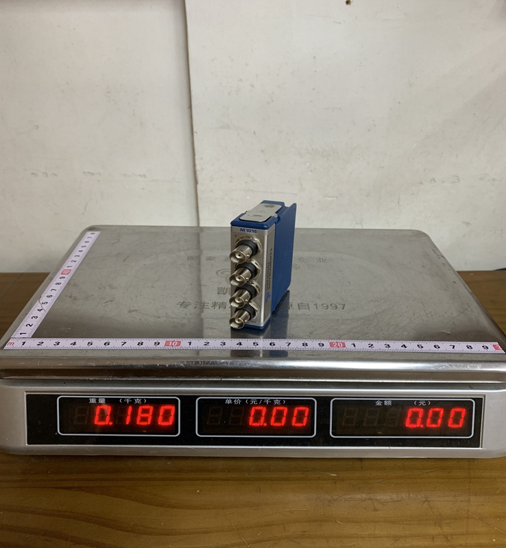 NI9215 National Instruments